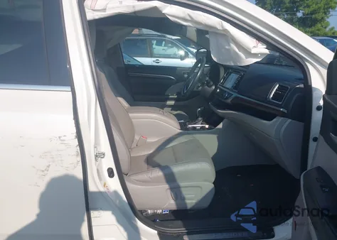 2015 Toyota Highlander Limited/Ltd Platinum z USA, uszkodzony, nr VIN 5TDYKRFH7FS062340